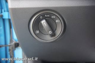 VOLKSWAGEN up! usata, con Controllo elettronico della corsia