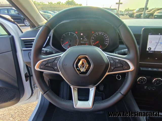 RENAULT Clio usata, con Bluetooth