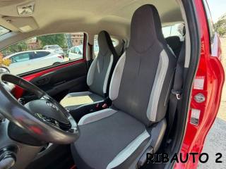 TOYOTA Aygo usata, con Airbag testa