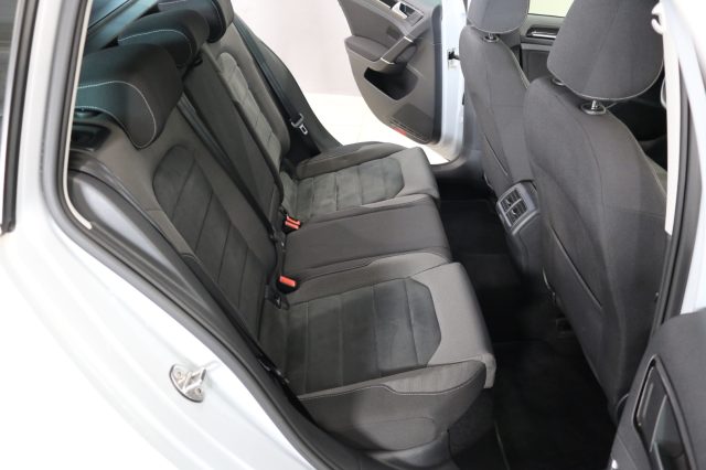 VOLKSWAGEN Golf Variant usata, con Specchietti laterali elettrici