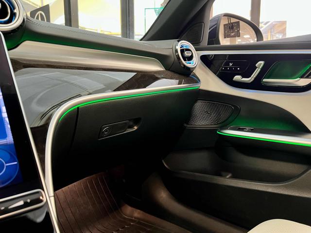 MERCEDES-BENZ C 200 usata, con Regolazione elettrica sedili