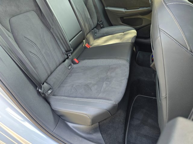 VOLKSWAGEN Golf usata 127