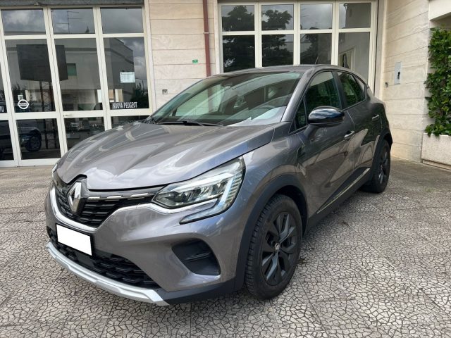 RENAULT Captur usata 2