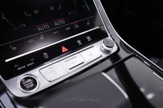 AUDI Q8 usata, con Touch screen