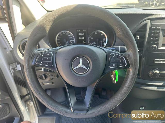 MERCEDES-BENZ Vito usata 9