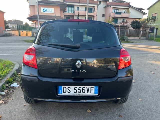 RENAULT Clio usata, con Airbag Passeggero