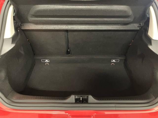 RENAULT Clio usata, con Volante riscaldabile