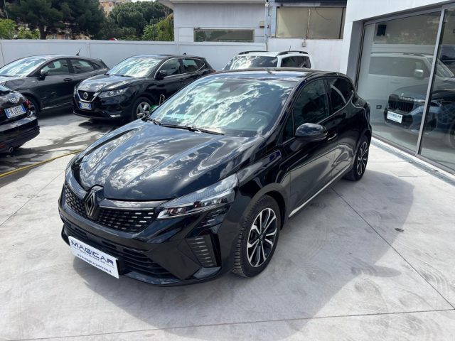 RENAULT Clio usata, con Alzacristalli elettrici