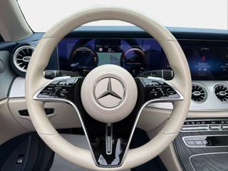 MERCEDES-BENZ E 220 usata, con Chiusura centralizzata