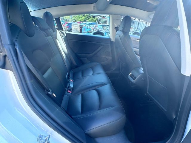 TESLA Model 3 usata, con Chiusura centralizzata