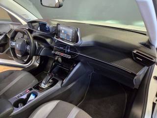 PEUGEOT 2008 usata, con Specchietti laterali elettrici