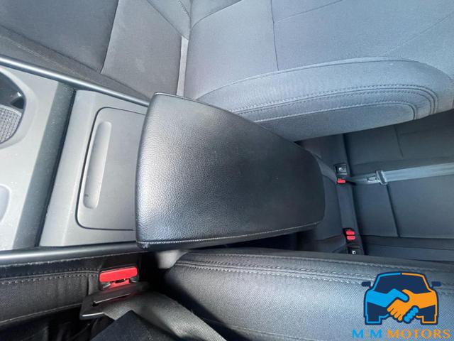 VOLVO XC40 usata, con Sedile posteriore sdoppiato