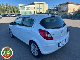 OPEL Corsa usata, con Climatizzatore