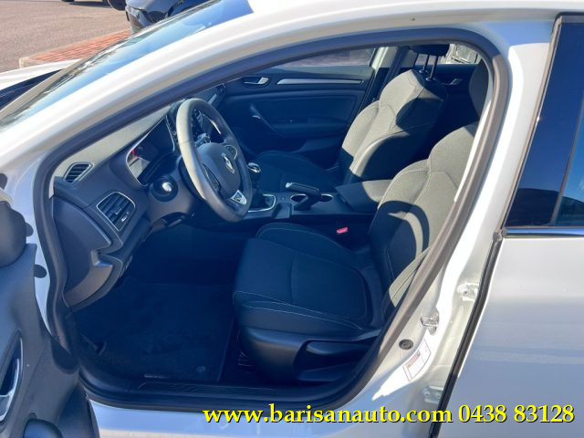 RENAULT Megane usata, con Alzacristalli elettrici