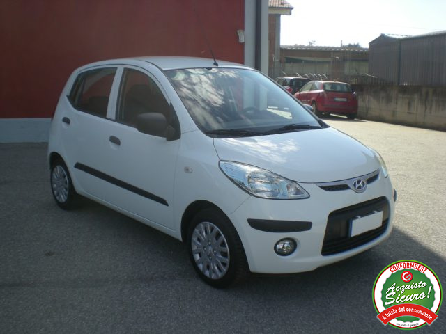 HYUNDAI i10 usata, con Airbag