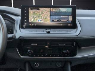 NISSAN Qashqai usata, con Sensori di parcheggio posteriori