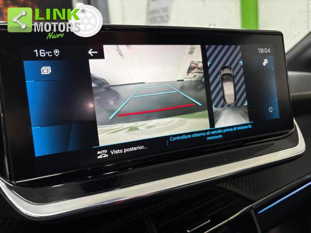 PEUGEOT 208 usata, con Sedile posteriore sdoppiato