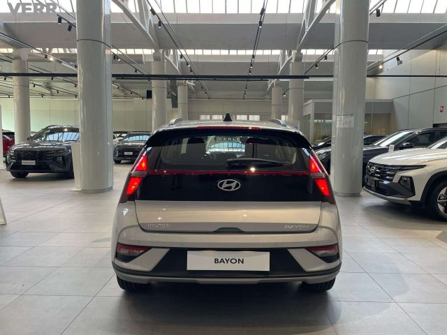 HYUNDAI Bayon usata, con Boardcomputer