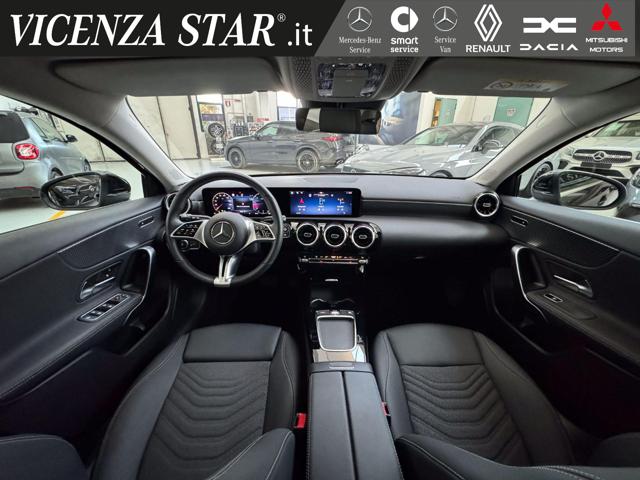 MERCEDES-BENZ A 180 usata, con Chiusura centralizzata