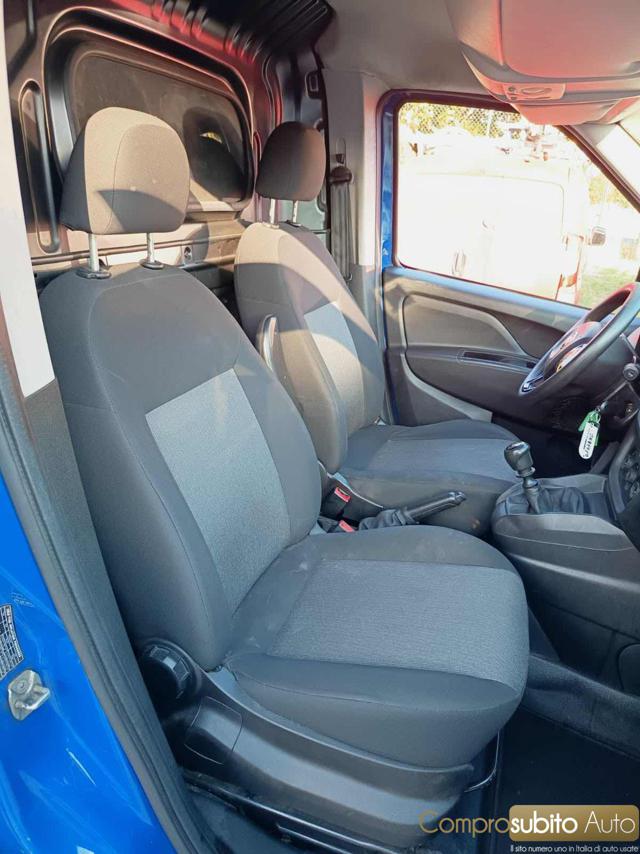 FIAT Doblo usata 13