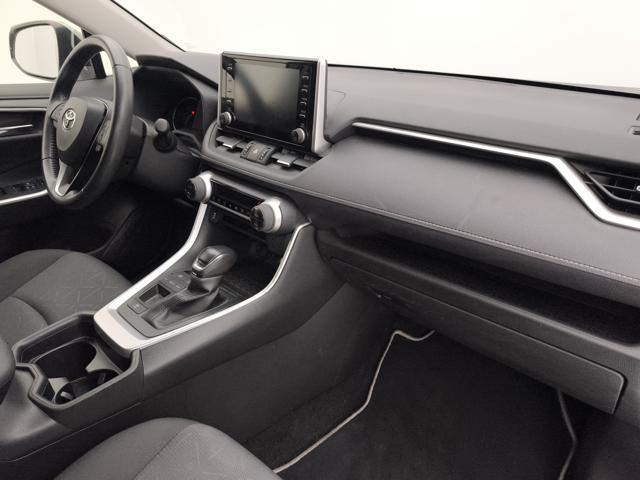 TOYOTA RAV 4 usata, con Fari LED