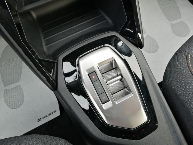 PEUGEOT 208 usata, con Autoradio digitale