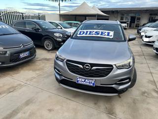 OPEL Grandland X usata, con Vivavoce