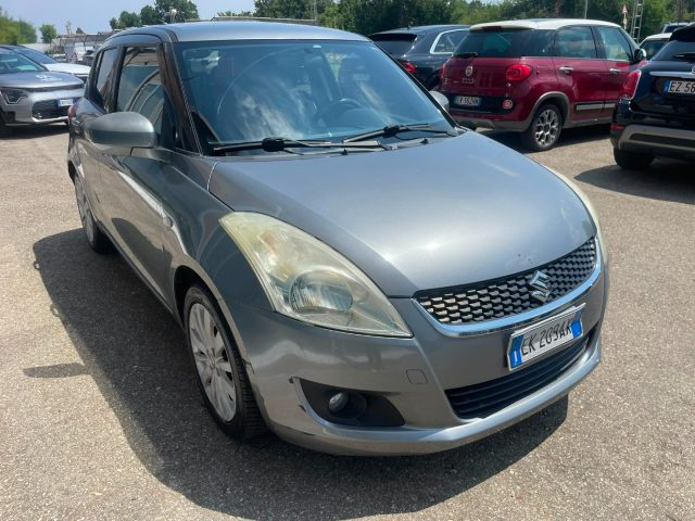 SUZUKI Swift usata, con Autoradio