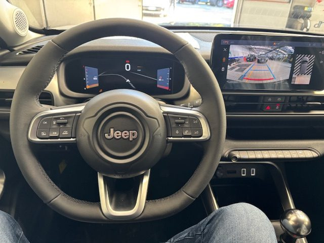 JEEP Avenger usata, con Servosterzo