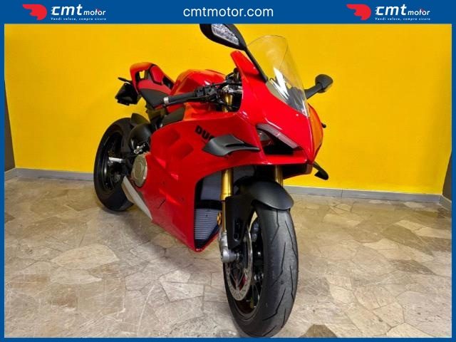 DUCATI Panigale V4 usata 1