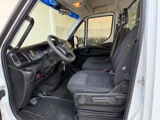 IVECO Daily usata 8