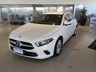 MERCEDES-BENZ A 180 D Sport