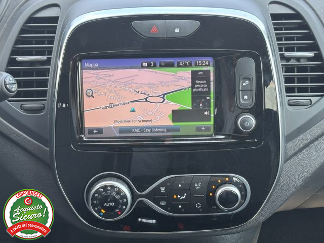 RENAULT Captur usata, con Autoradio