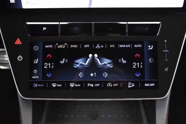 MASERATI Grecale usata, con Sedile posteriore sdoppiato