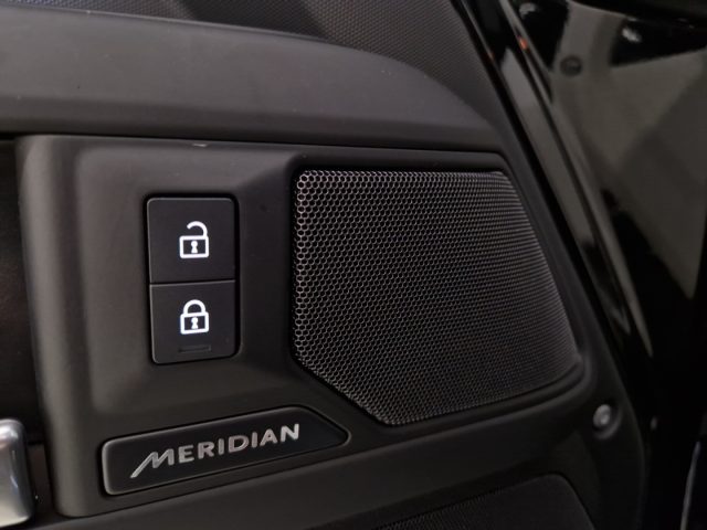 LAND ROVER Defender usata, con Volante in pelle