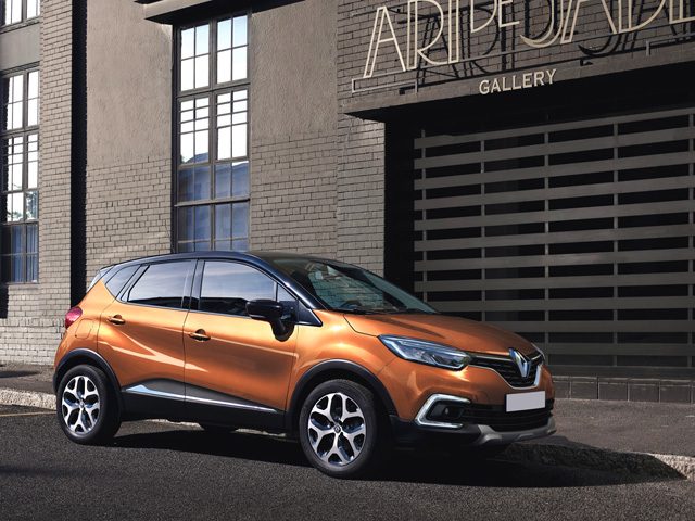 RENAULT Captur usata, con ABS
