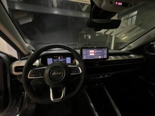 JEEP Avenger usata, con Autoradio digitale