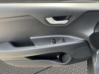 KIA Stonic usata, con Autoradio