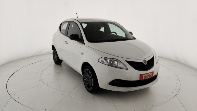 LANCIA Ypsilon usata, con ABS
