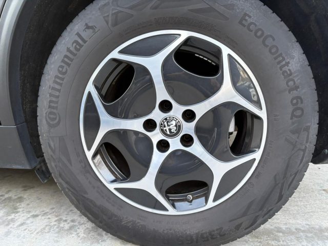 ALFA ROMEO Stelvio usata, con Servosterzo