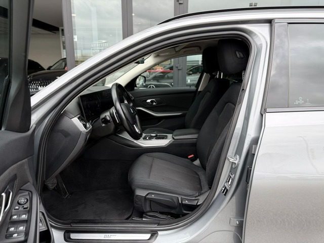 BMW 320 usata, con Fendinebbia