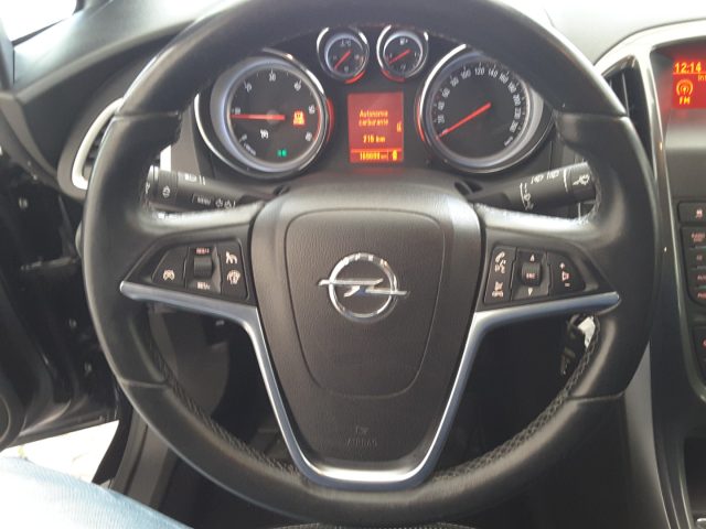 OPEL Astra usata, con Boardcomputer