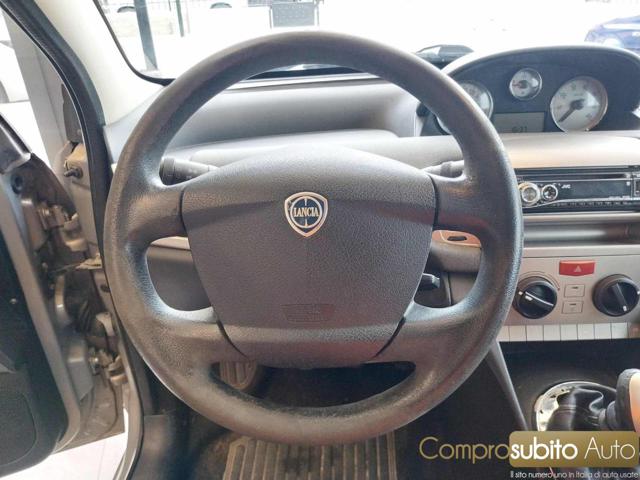 LANCIA Ypsilon usata 11