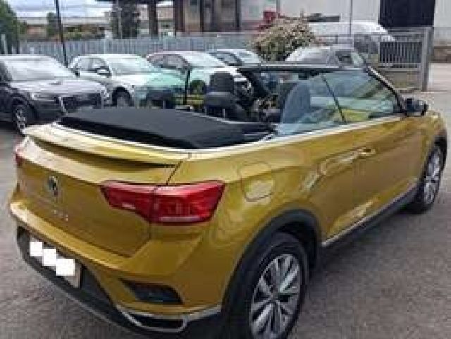 VOLKSWAGEN T-Roc usata, con Alzacristalli elettrici