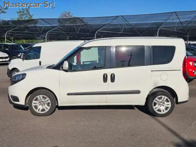 FIAT Doblo usata, con Alzacristalli elettrici