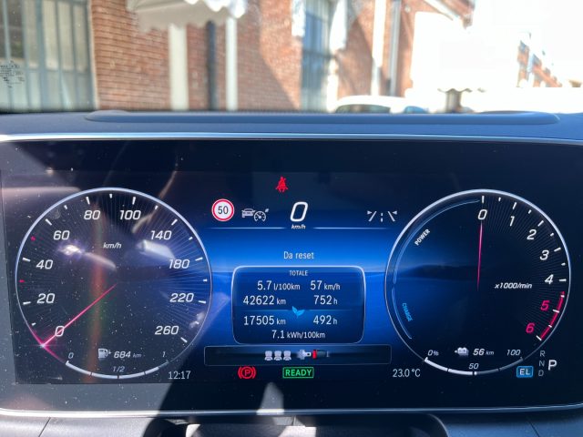 MERCEDES-BENZ GLC 300 usata, con Climatizzatore