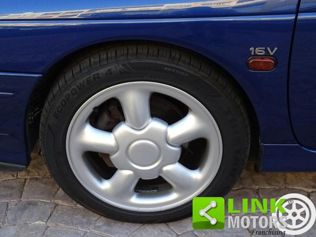 RENAULT Megane usata, con Specchietti laterali elettrici