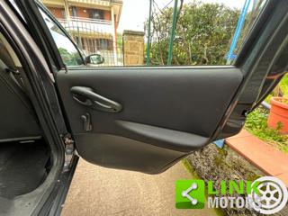 FIAT Punto usata 32