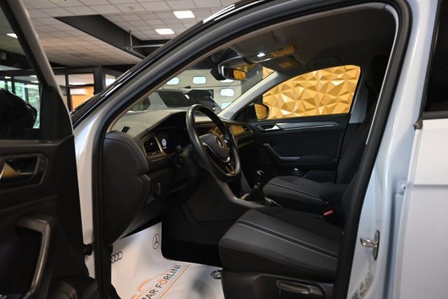 VOLKSWAGEN T-Roc usata 8