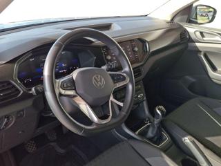 VOLKSWAGEN T-Cross usata, con Autoradio